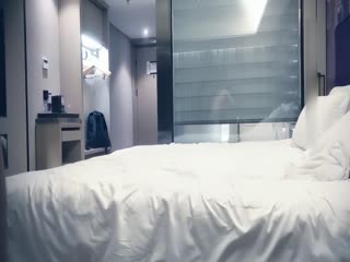 经典女主 返场极品眼镜妹加钟可无套 让你心神荡漾欲火焚身 尽情享受这禁忌的快感