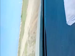 野战车震差点被发现